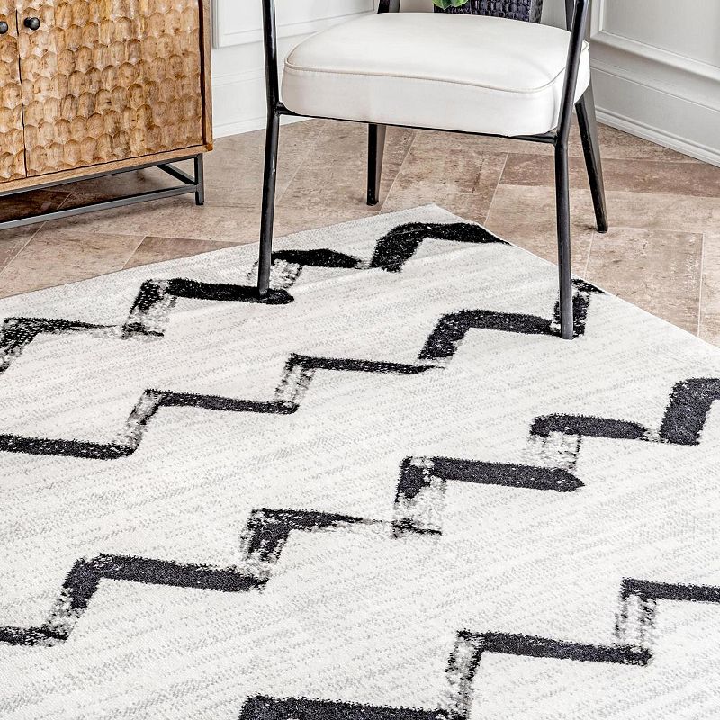 nuLoom Addison Modern Chevrons Area Rug