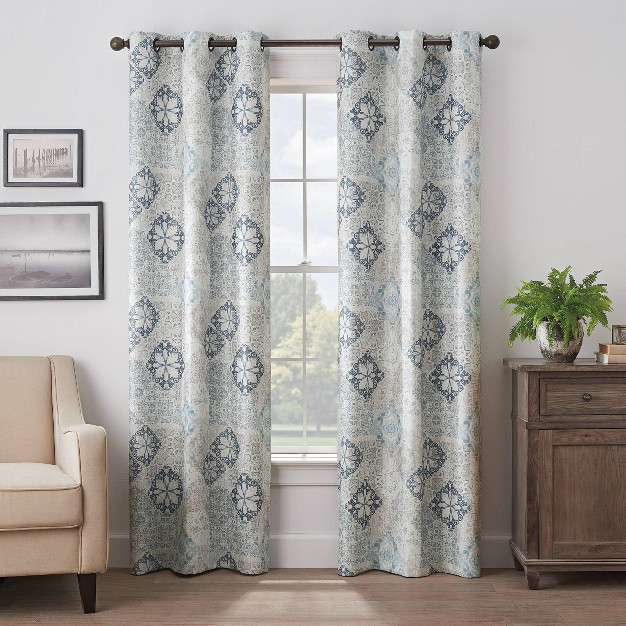 Martina Medallion Absolute Zero 100 Blackout Curtain Panel Eclipse