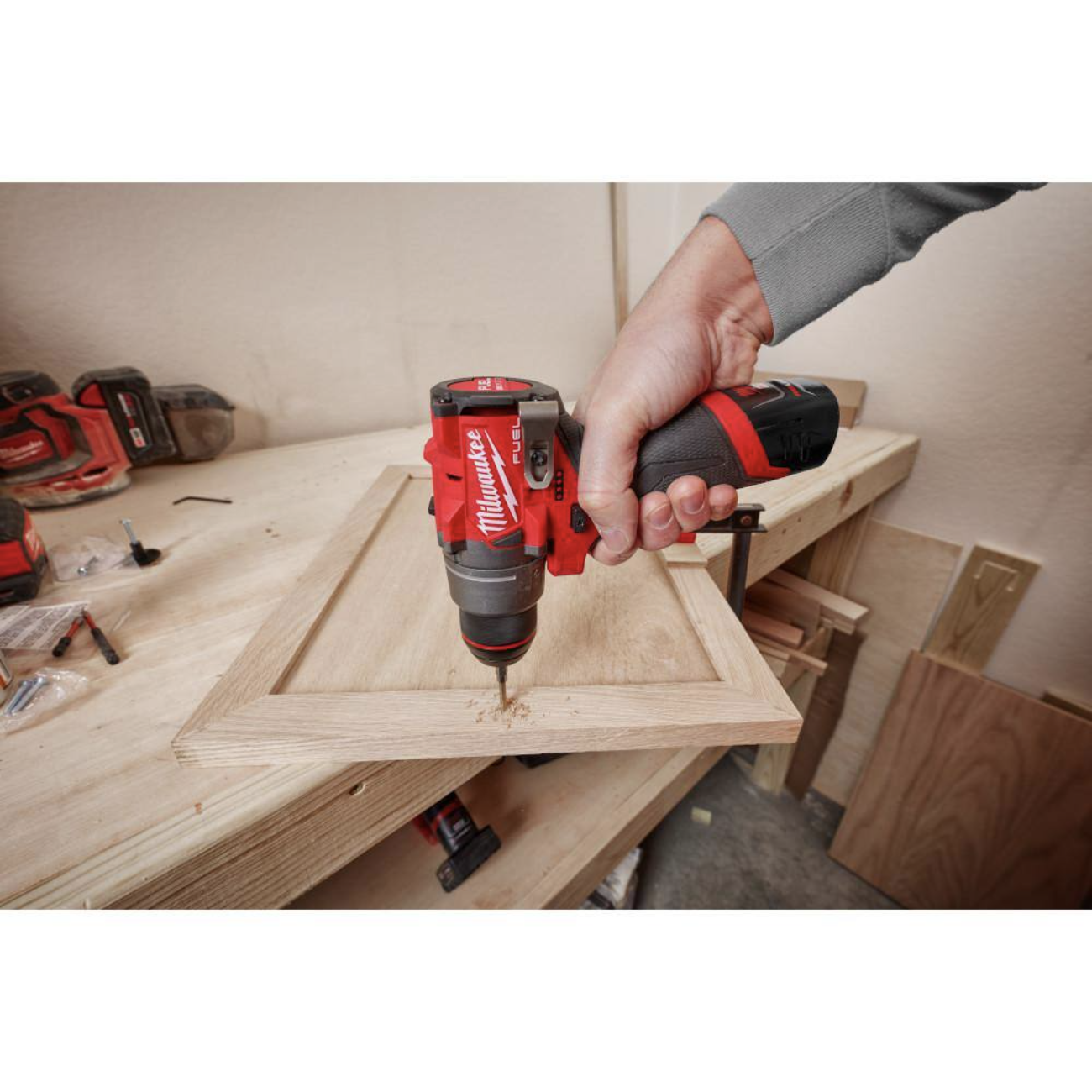 Milwaukee M12 FUEL 12V Lithium-Ion Brushless Cordless Drill Driver (Tool-Only) with SHOCKWAVE Screw Driver Bit Set