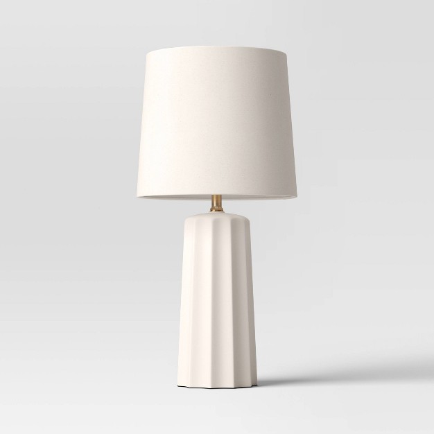 Ribbed Ceramic Table Lamp Cream