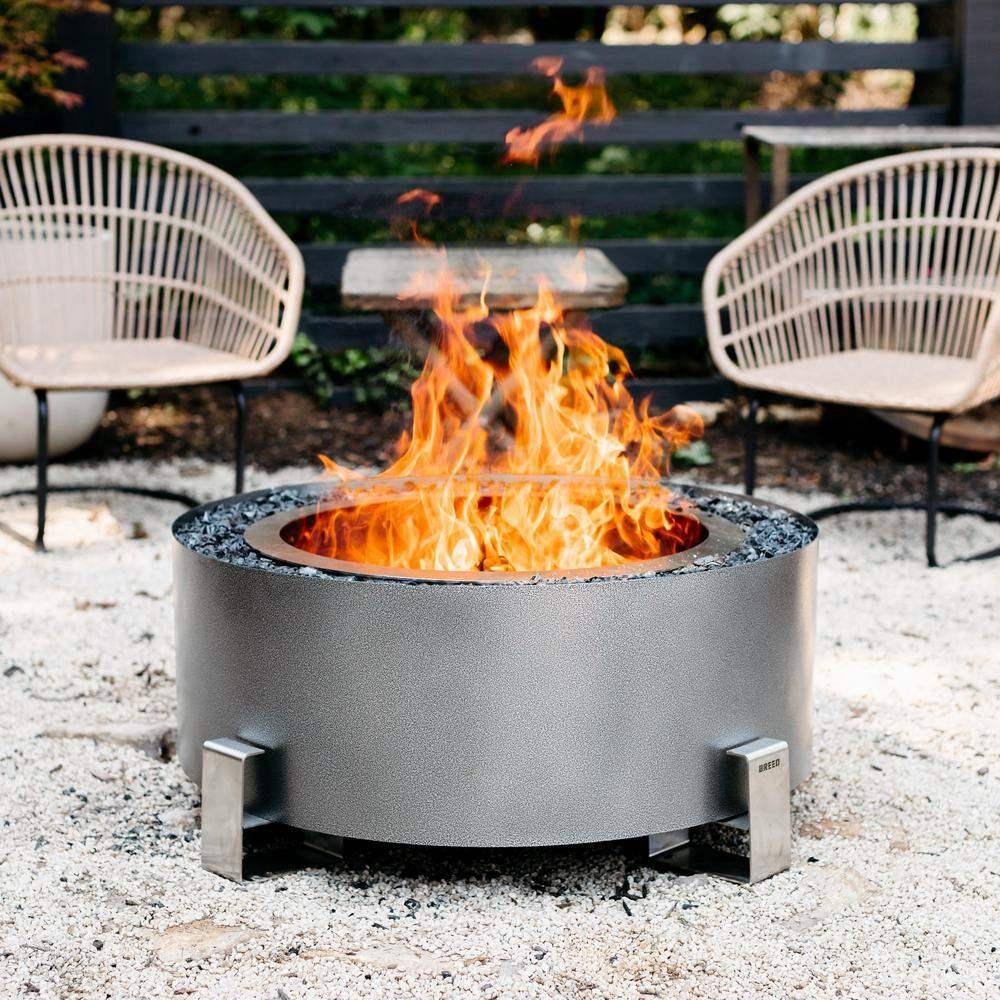 Breeo Luxeve Silver Vein with Black Glass Outdoor Smokeless Fire Pit BR-LE24-SNBL