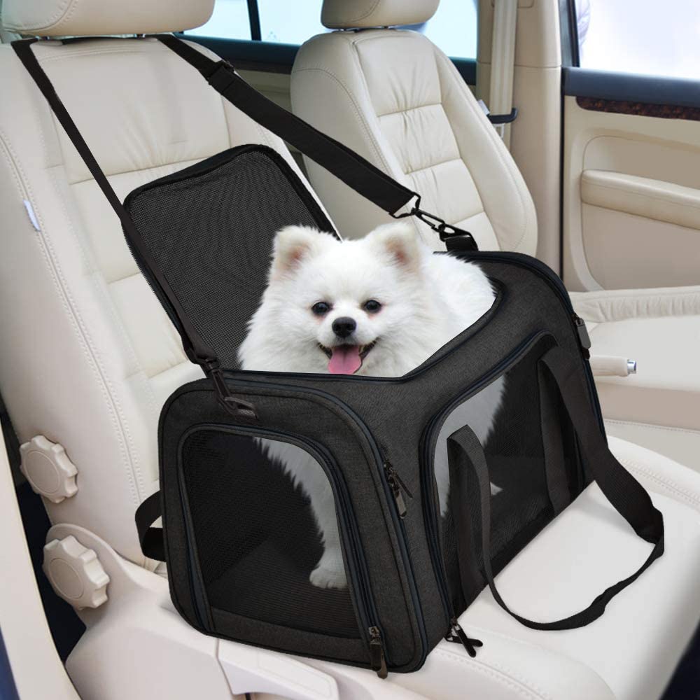 Pet Travel Carrier Soft Sided Portable Bag for Cats， Small Dogs， Kittens or Puppies， Collapsible， Durable， Airline Approved， Travel Friendly， Carry Your Pet with You Safely and Comfortably