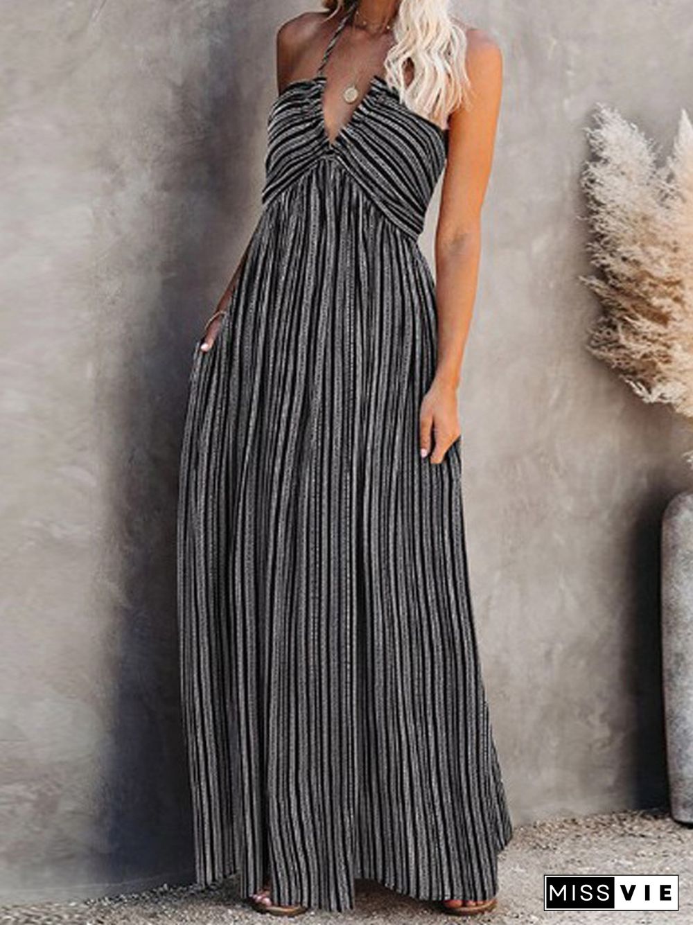 Strap Pocket Long Dress Sexy Dress with Adjustable Strap Around Chest