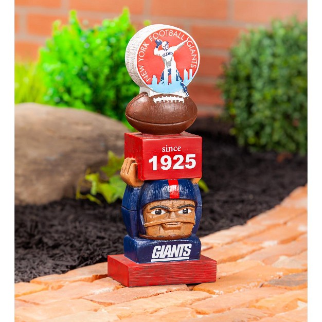 Evergreen New York Giants Vintage Garden Statue