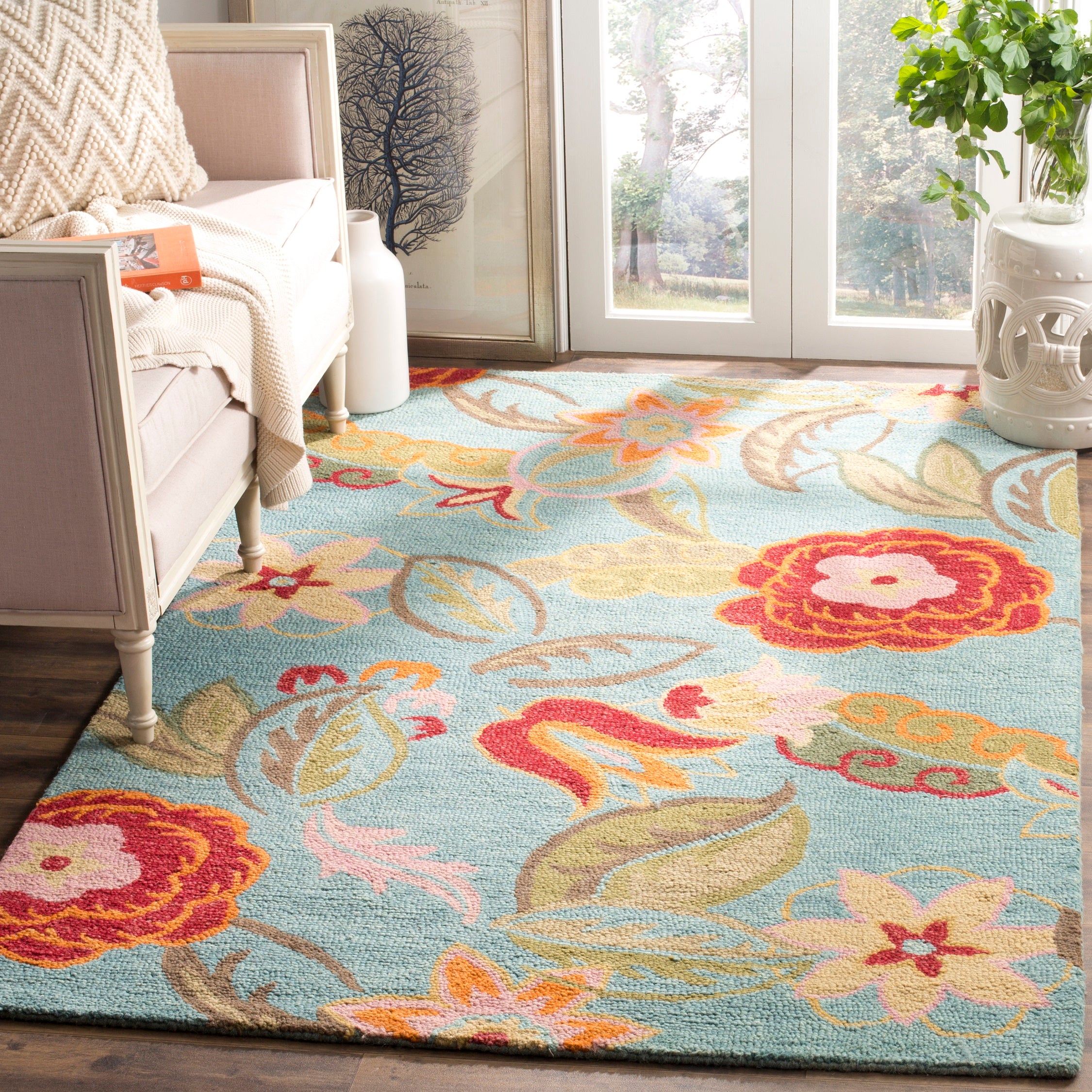 SAFAVIEH Blossom Mia Floral Wool Area Rug, Blue/Multi, 2'6