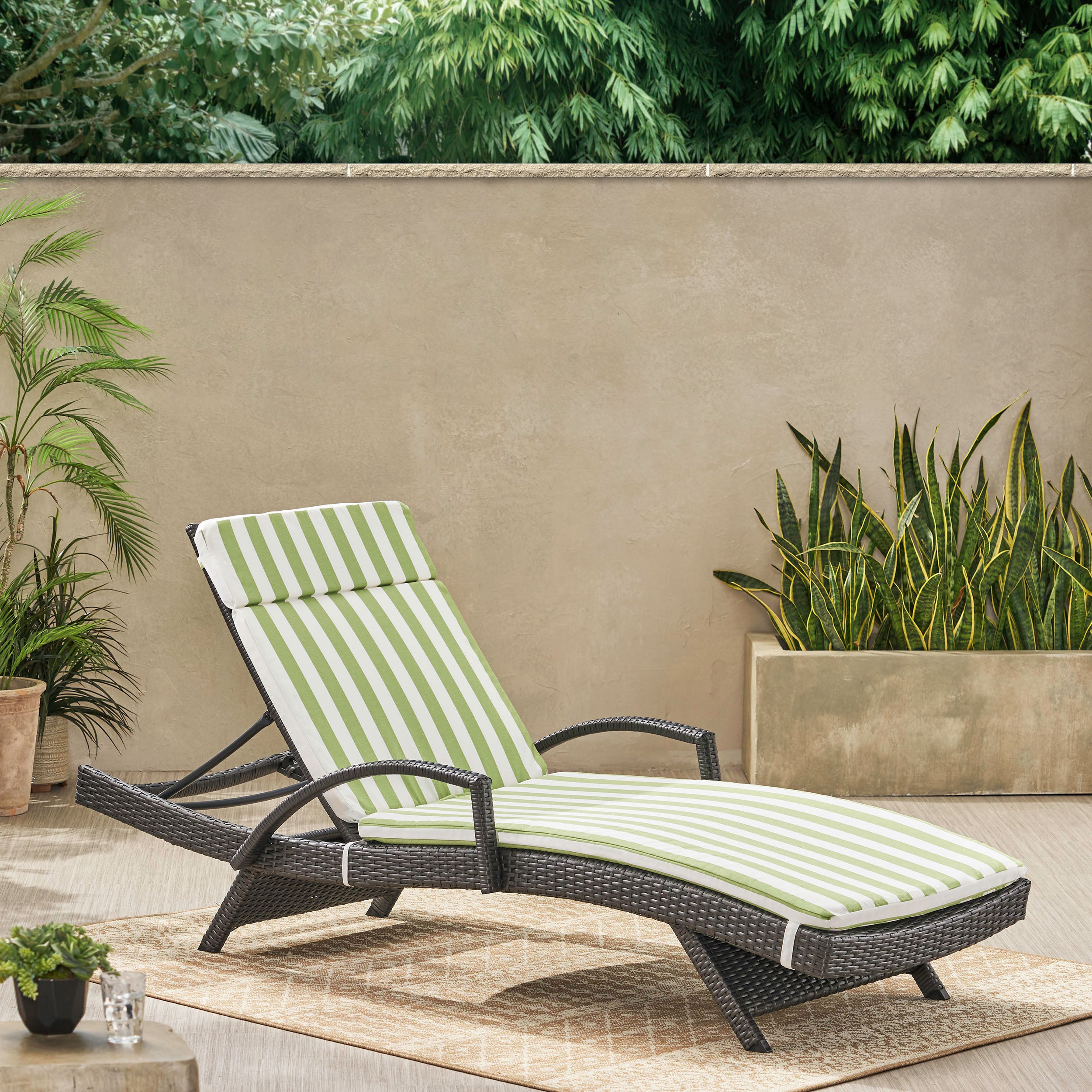 Soleil Outdoor Water Resistant Chaise Lounge Cushion