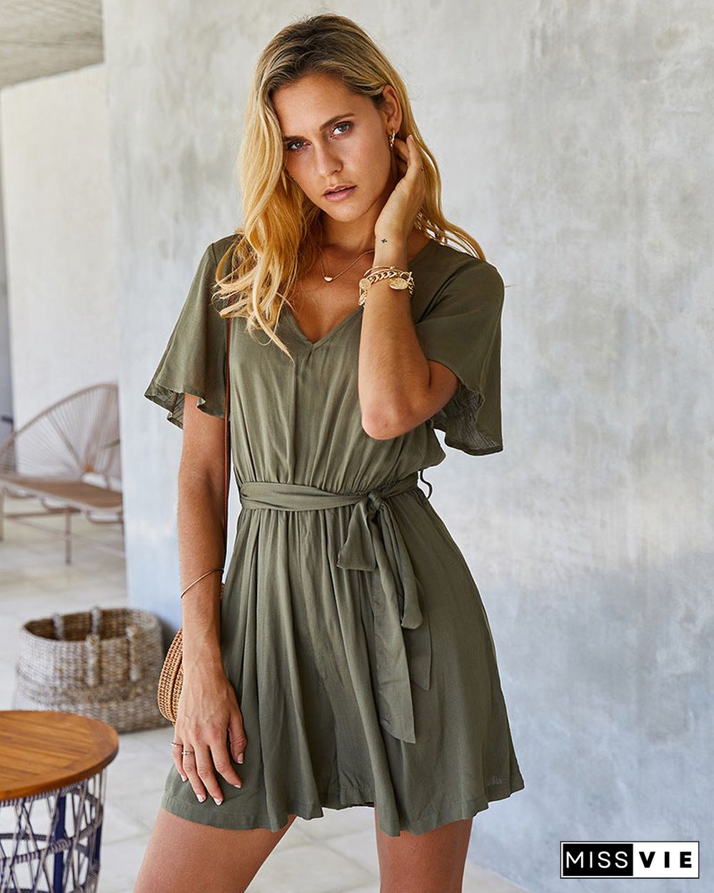 Short Sleeve Solid Color Waist Jumpsuit