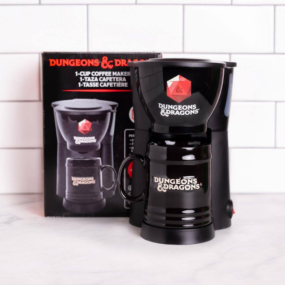 Uncanny Brands Black Dungeons  Dragons Single Cup Coffee Maker with Molded Mug CM-DAD-ST1