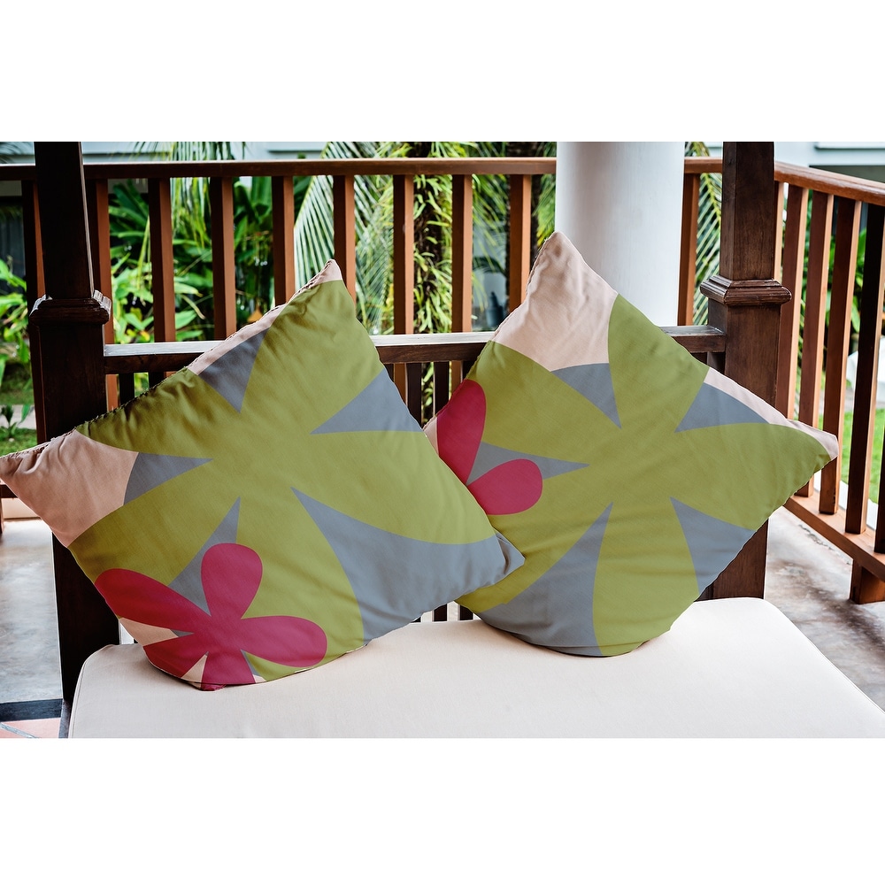 Bold Flowers Polyester Indoor/Outdoor Pillow