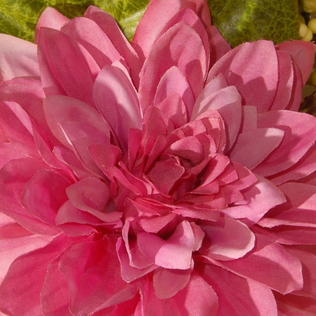 Dalia Hydrangea And Rose Garland