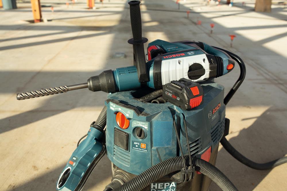 Bosch PROFACTOR 18V Rotary Hammer Hitman Connected-Ready SDS-max® 1-7/8， Bare Tool