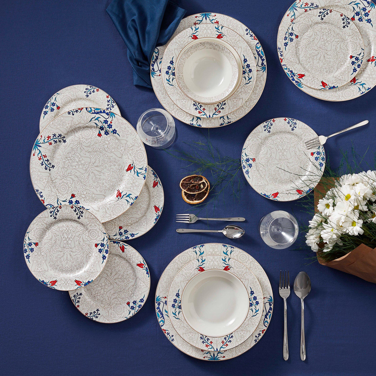 Karaca Plava 24 Pieces Dinner Set For 6 People 153.03.06.1353