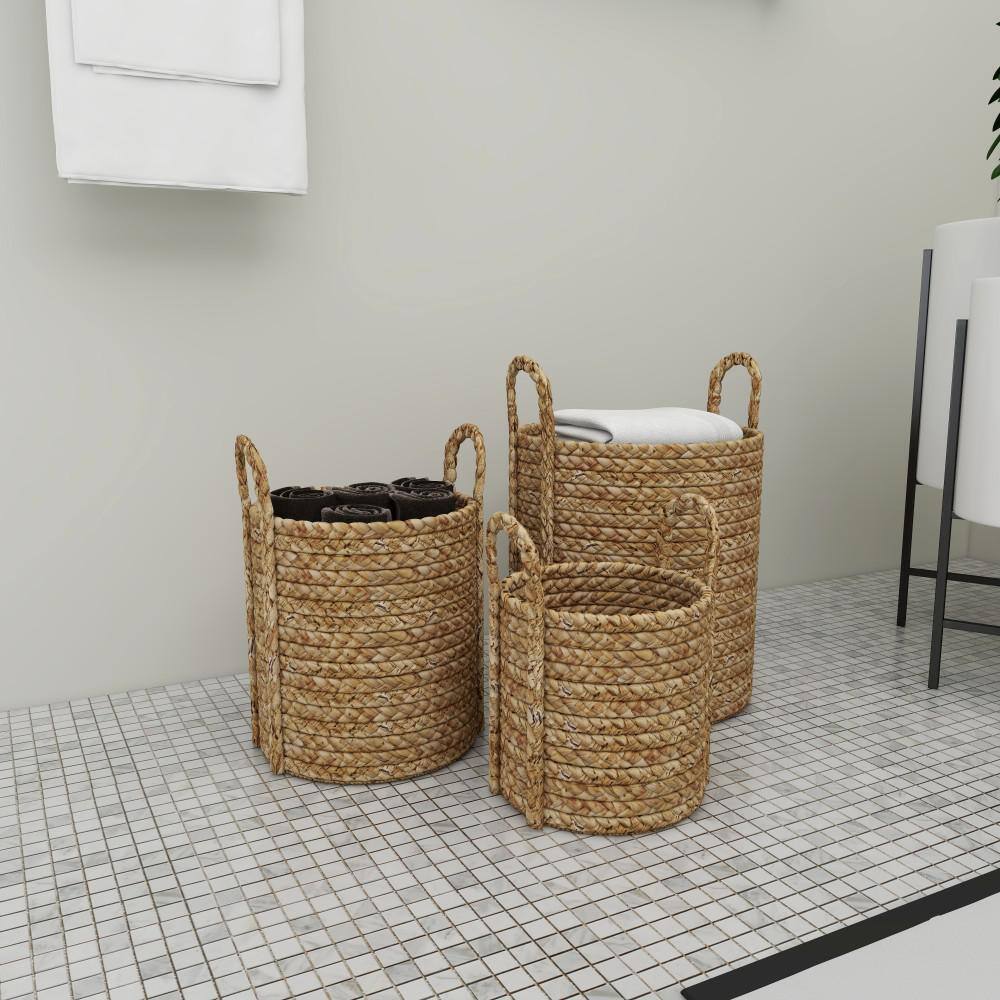 Litton Lane Seagrass Handmade Woven Storage Basket with Handles (Set of 3) 84428