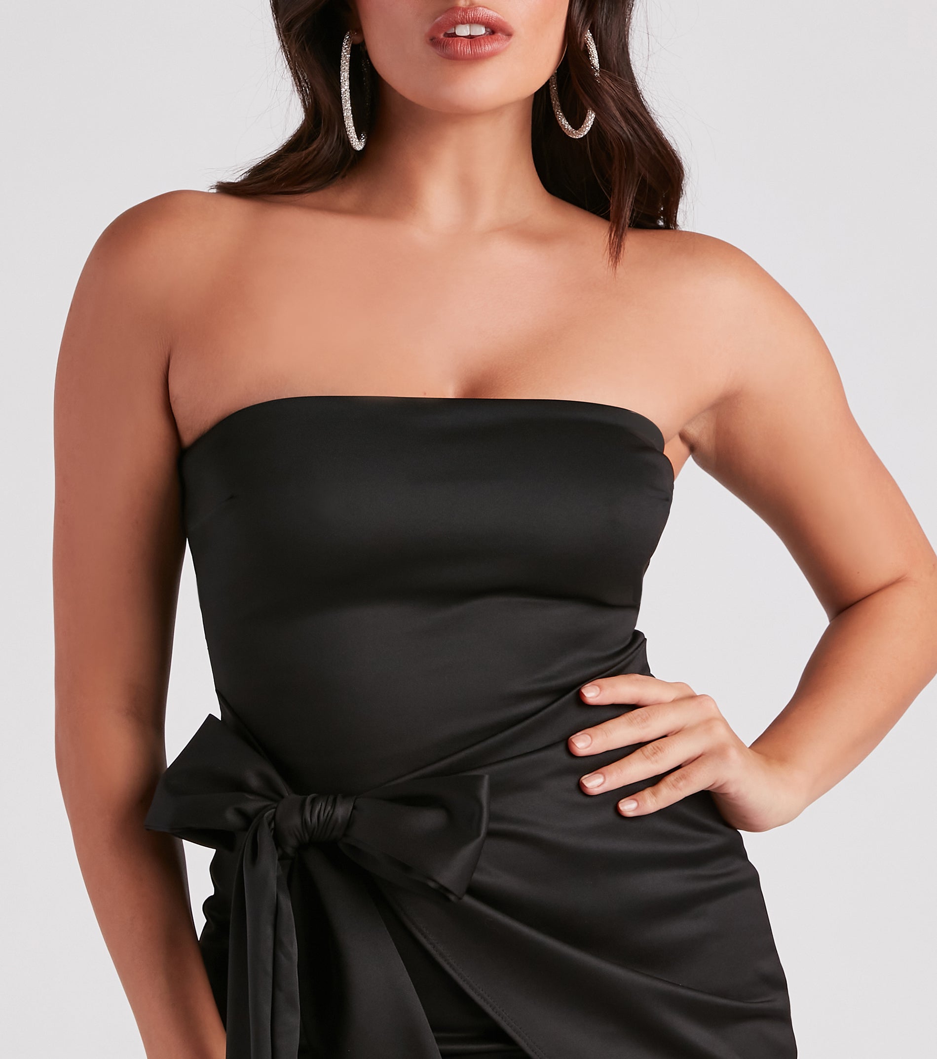 Feelin' Flirty Strapless Bow Mini Dress