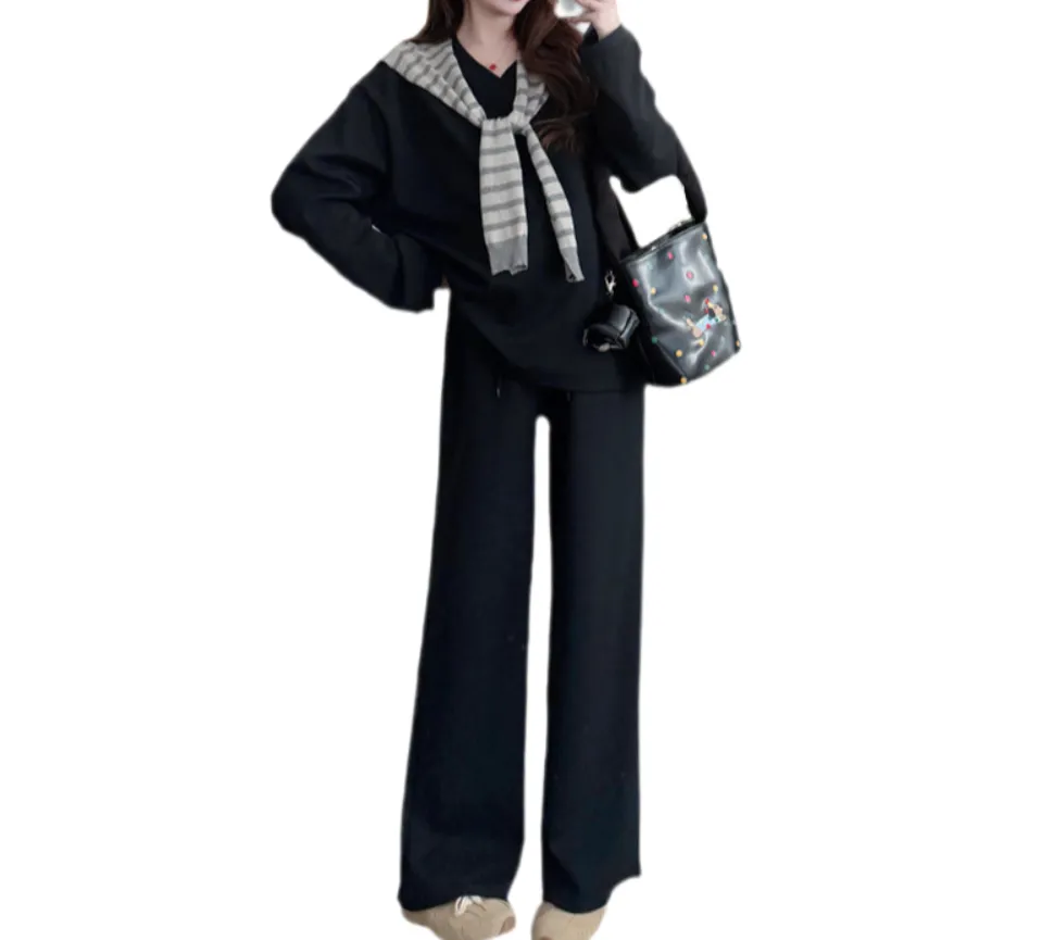 Maternity V-Neck Three-Piece Set – Long-Sleeve T-Shirt + Drawstring Straight-Leg Pants + Outer Layer