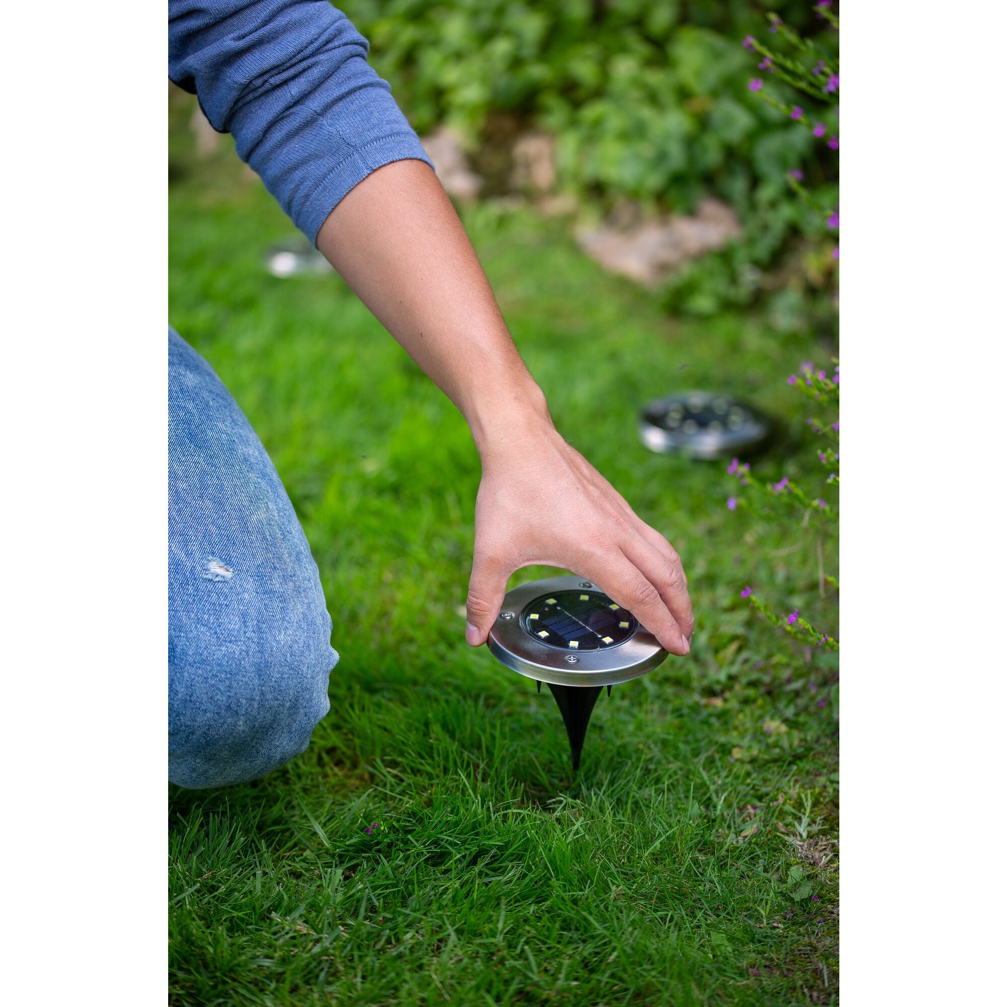 Outdoor Solar Disk Light - 8 Pack