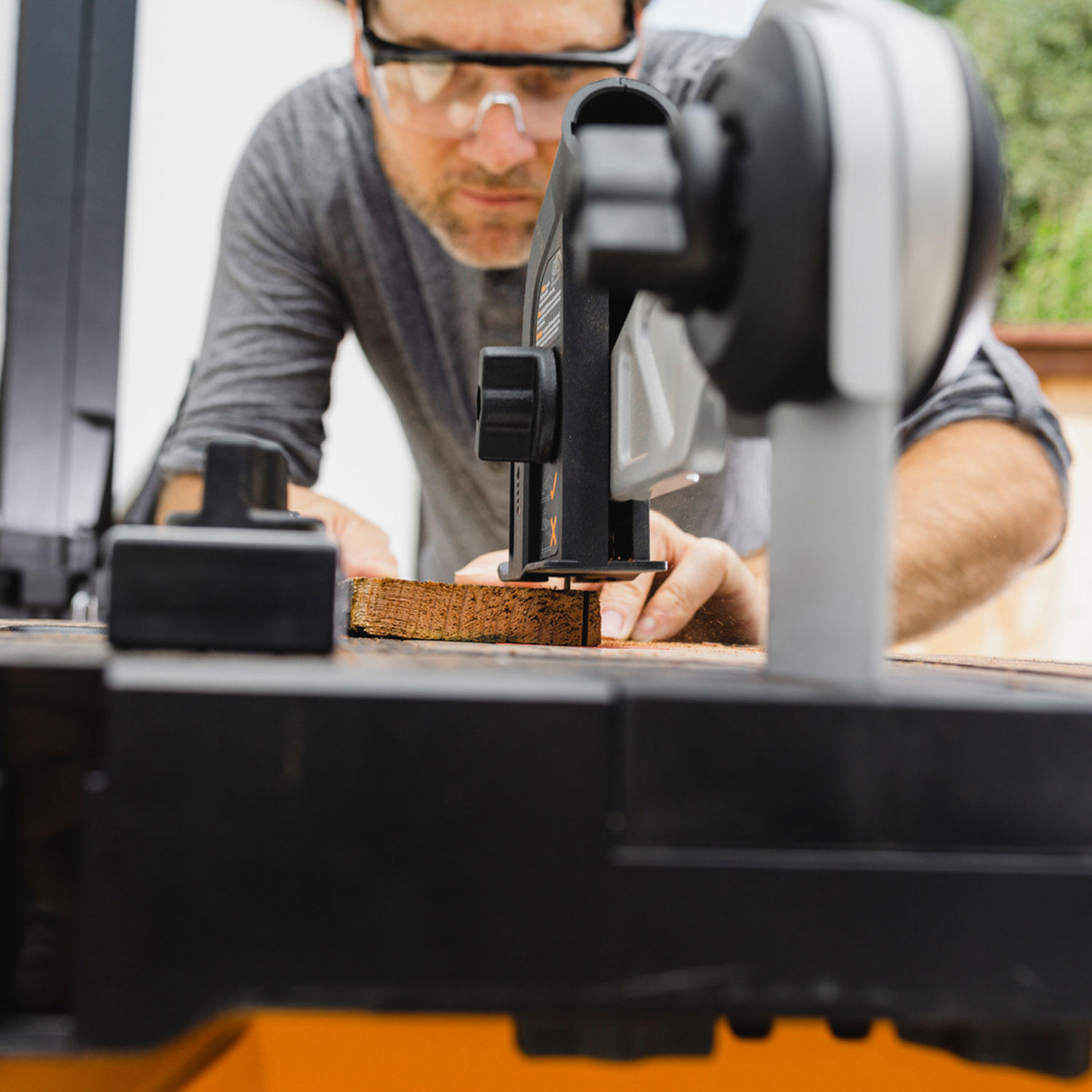 Worx BladeRunner Portable Tabletop Saw