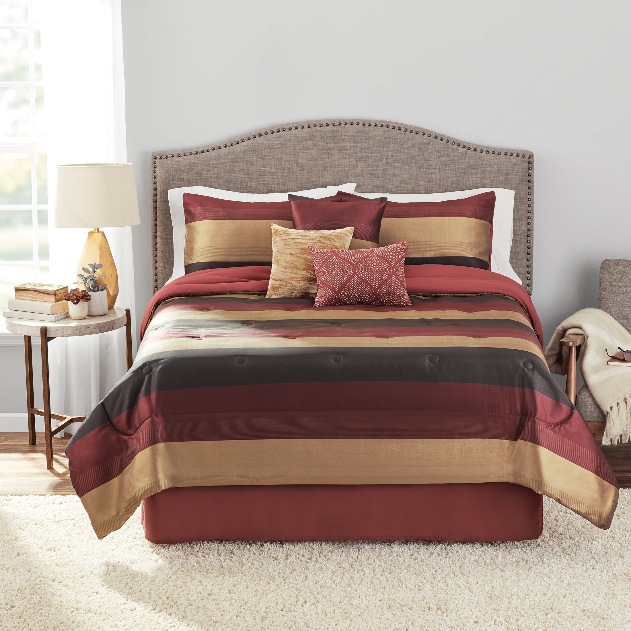 Mainstays Hudson 7-Piece Red Striped Polyester Comforter Set， Full/Queen