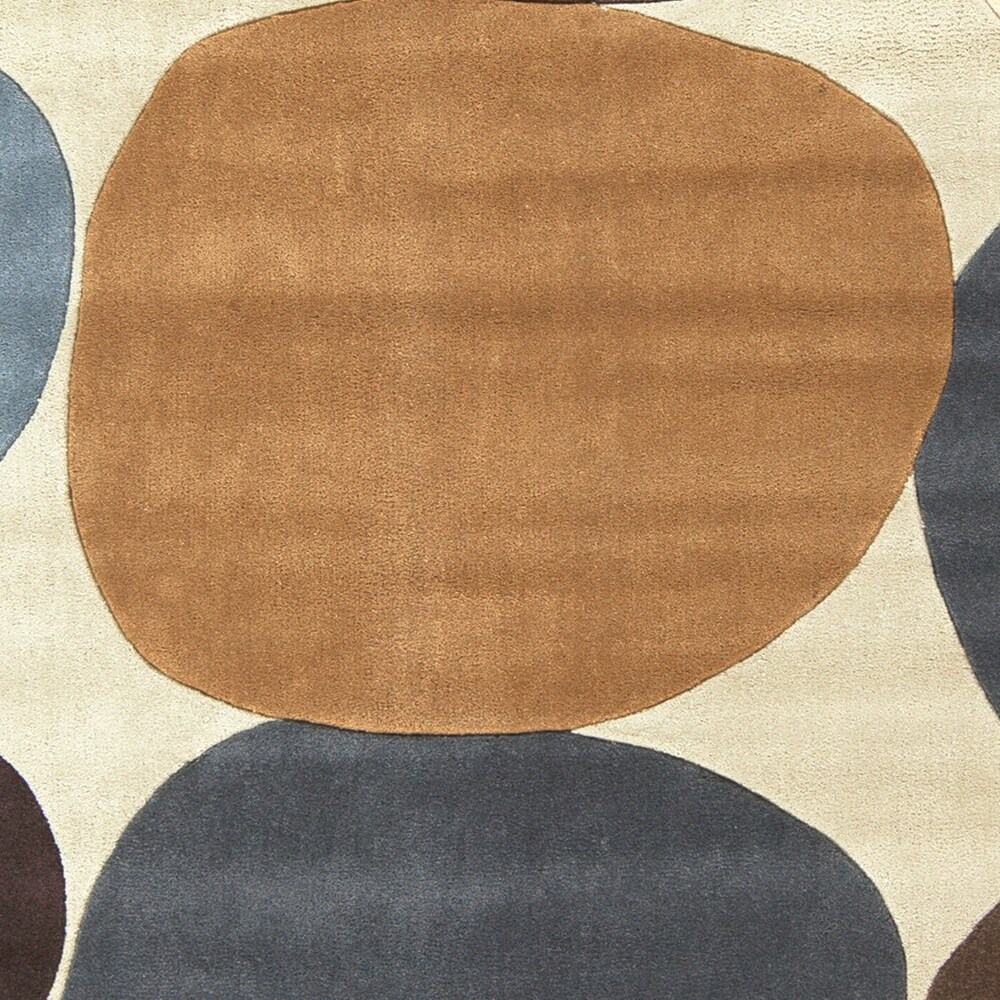 Hand tufted Large Dot Geometric Area Rug