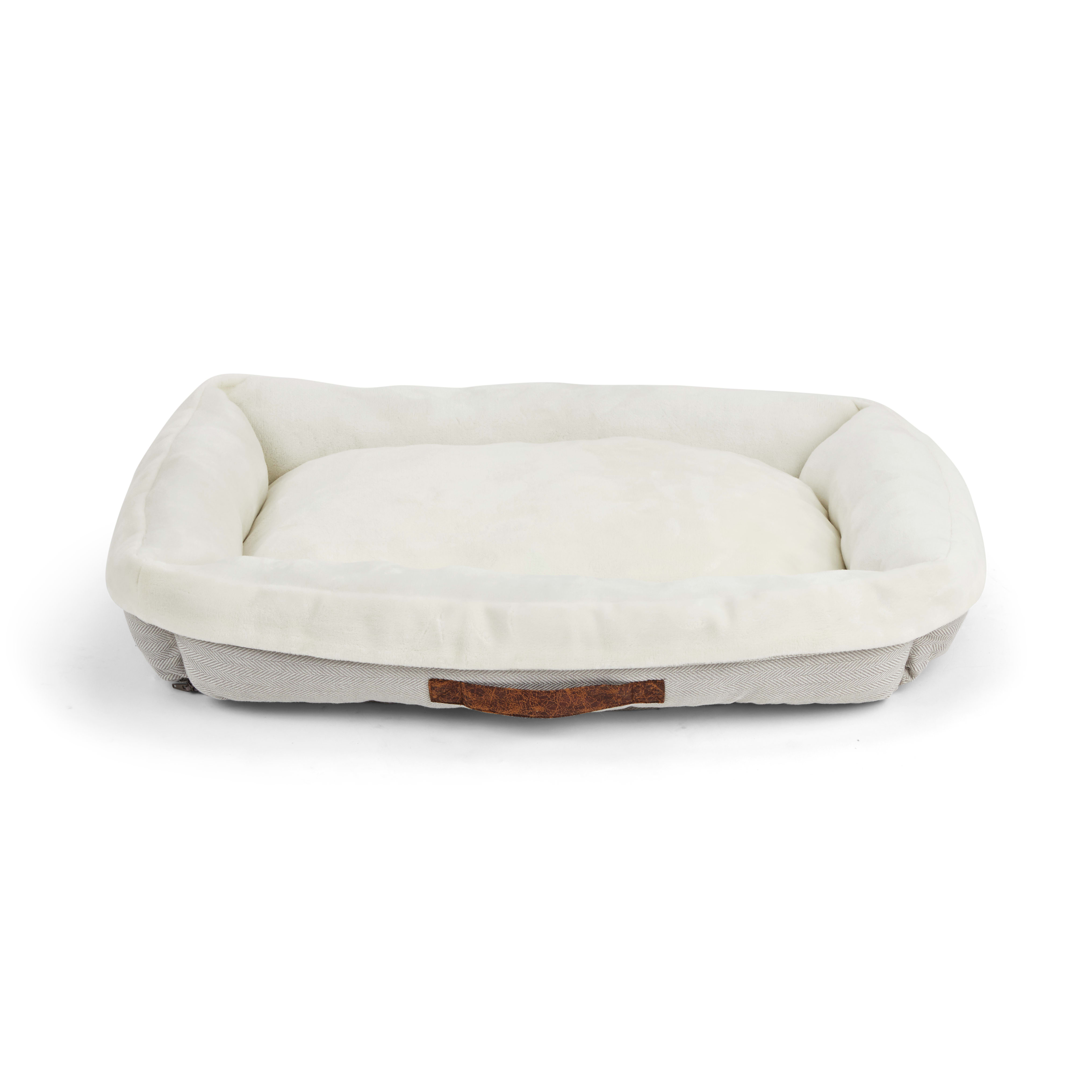 EVERYYAY Snooze Fest Herringbone Orthopedic Dog Bed， 24