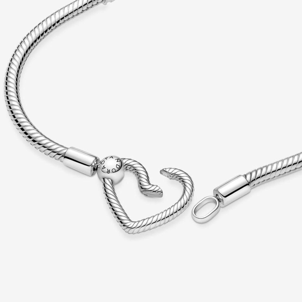 PANDORA  Pandora Moments Heart Closure Snake Chain Bracelet