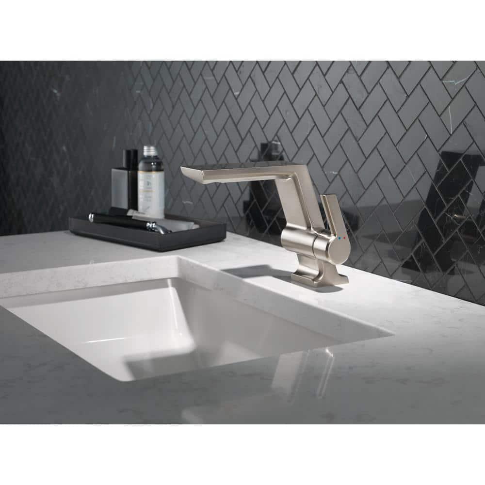 Delta Pivotal Single Handle Single Hole Bathroom Faucet in Lumicoat Stainless