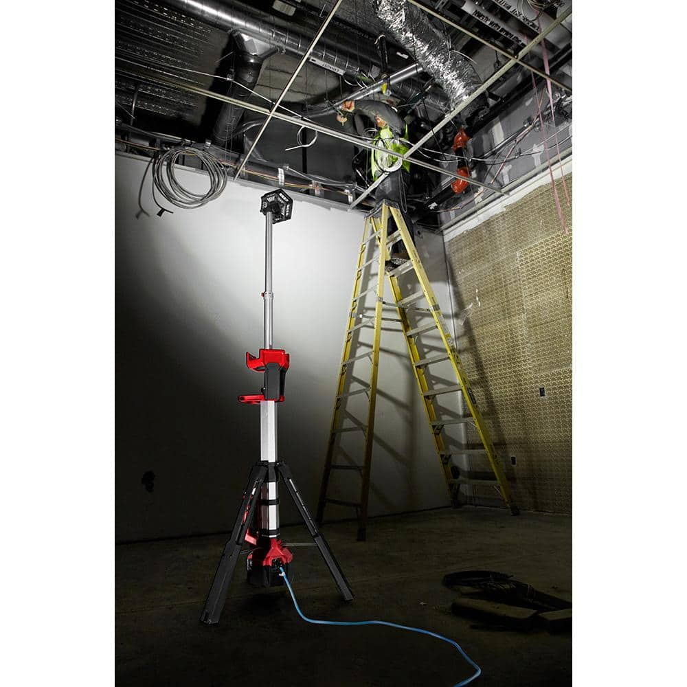 Milwaukee M18 18-Volt Lithium-Ion Cordless Tower Light w/3-1/2 in. 21-Degree Framing Nailer, Two 6Ah HO Batteries 2131-20-2744-20-48-11-1862