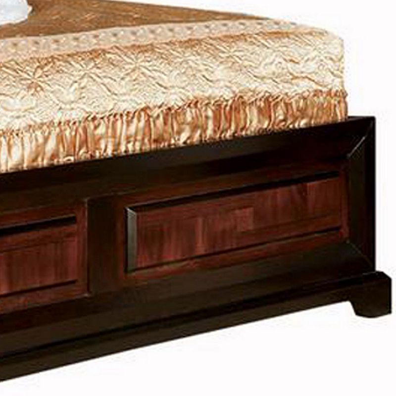 Transitional Style Queen Size Wooden Parquet Design Bed， Brown