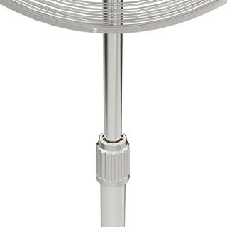 Hunter Classic 16 in. 3-speed Pedestal Fan in Brushed Nickel with Non-slip Base and Easy-Carry Handle 97317