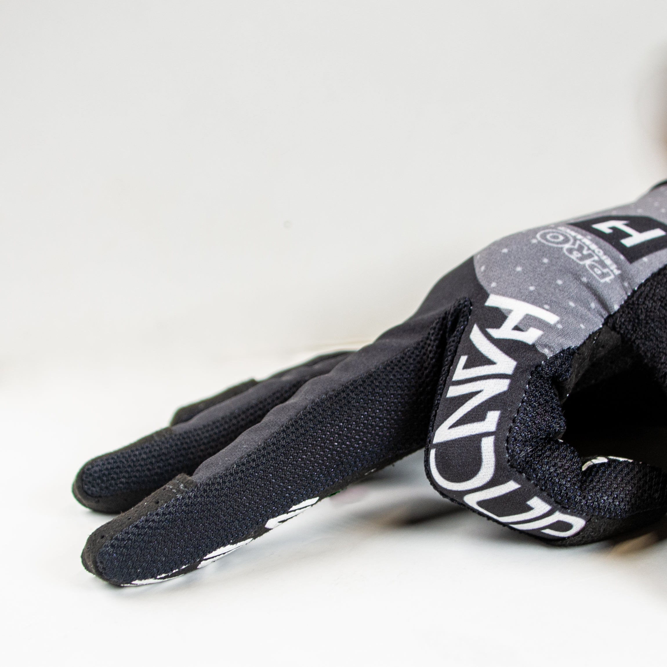Pro Performance Glove - Black/Grey by Handup Gloves