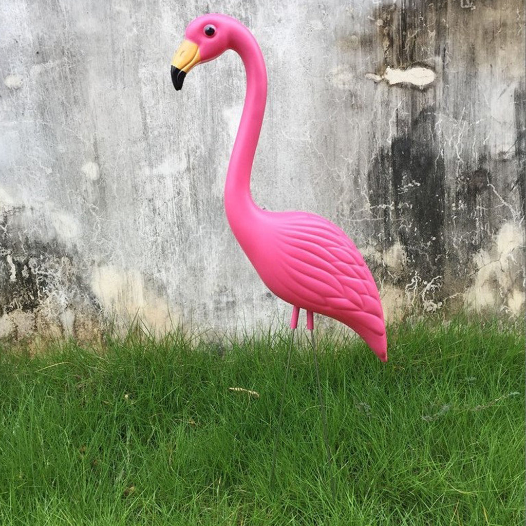 CUTICATE 1PC Pink Flamingo Statues Garden Stakes for Outdoor Lawn Patio Decor Looking Up