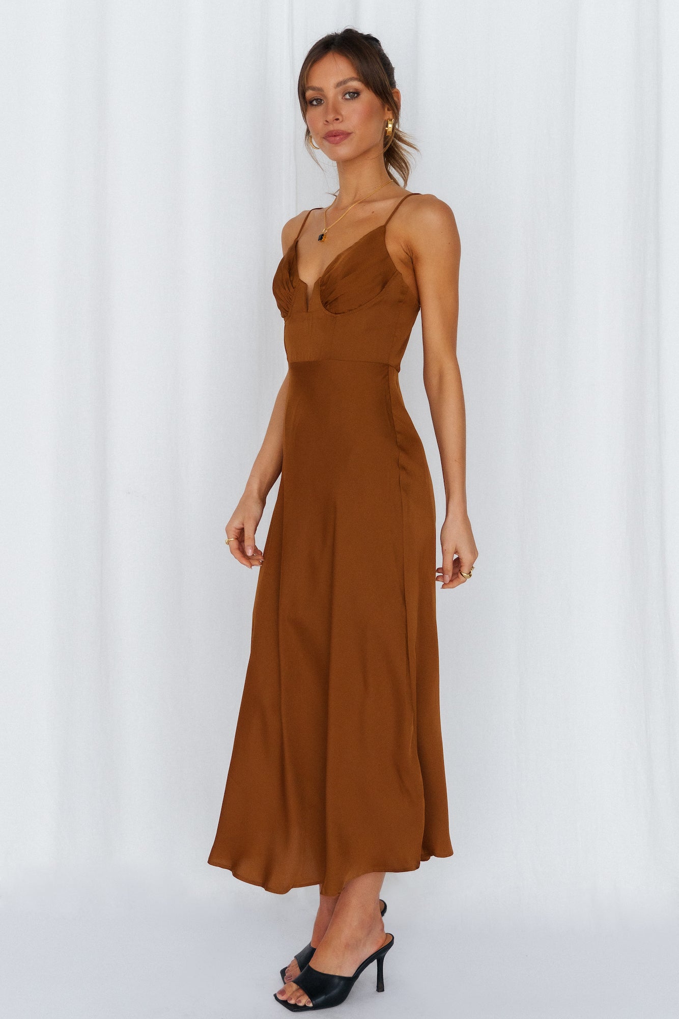 No Missing Kisses Midi Dress Chocolate