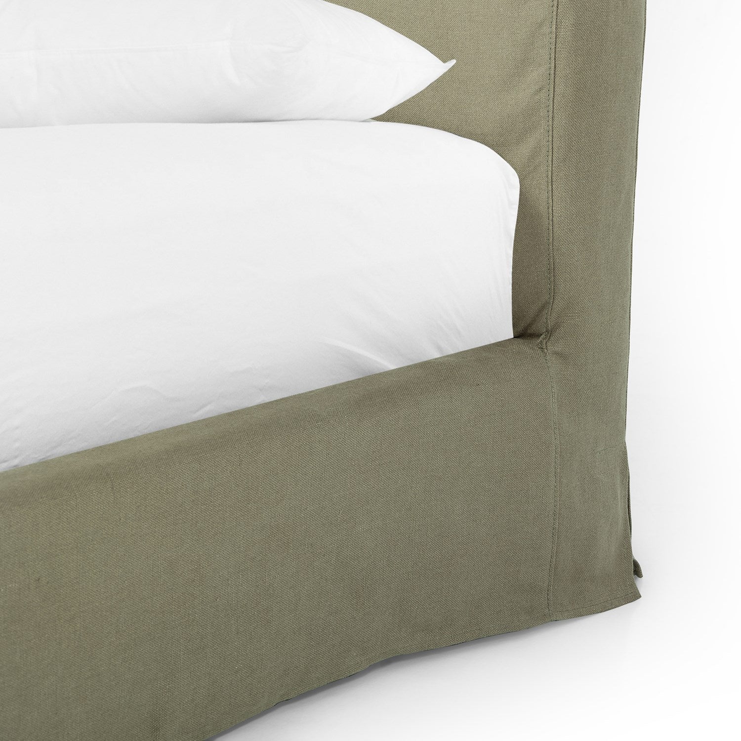 Daphne Slipcover Bed