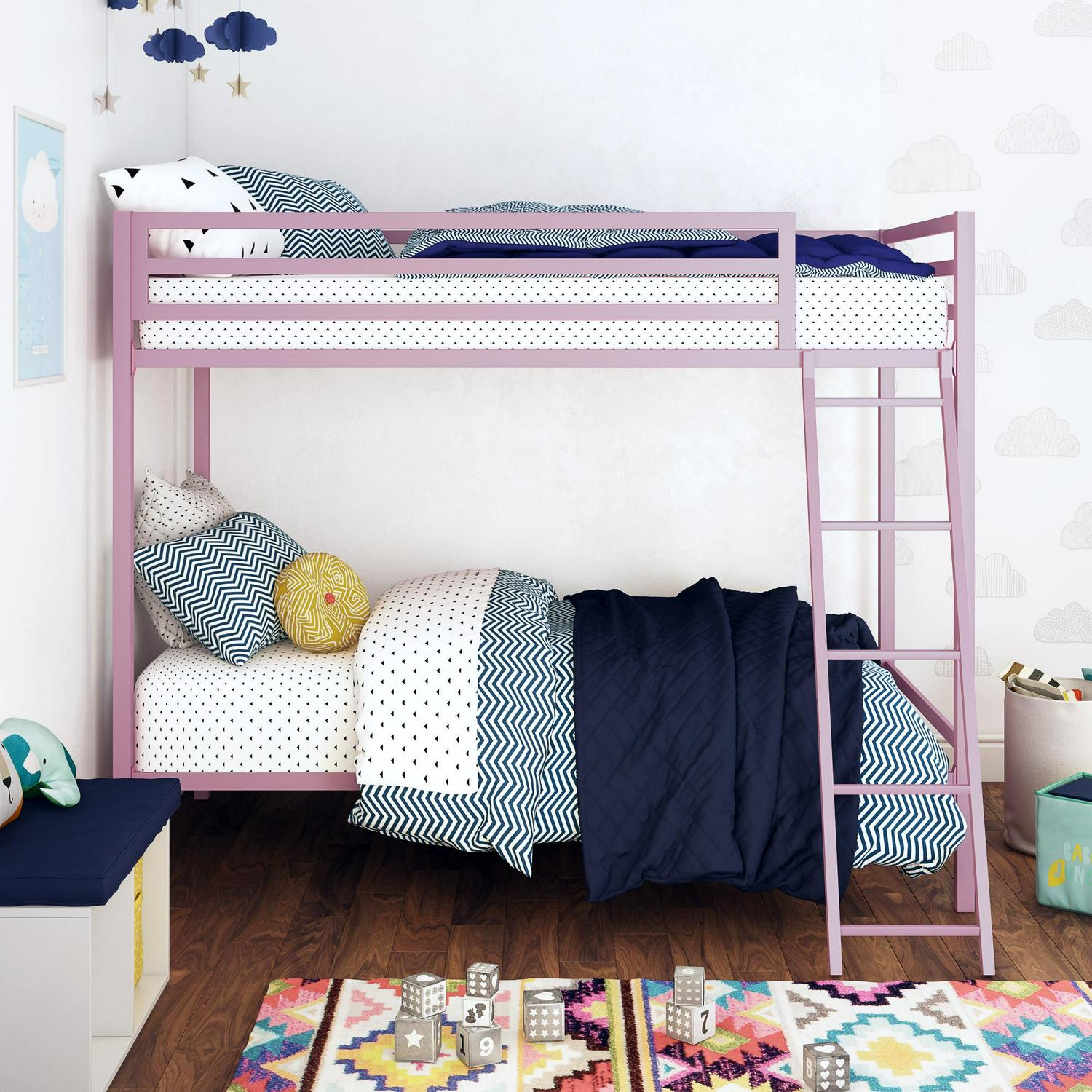 Mainstays Premium Twin over Twin Metal Bunk Bed， Pink