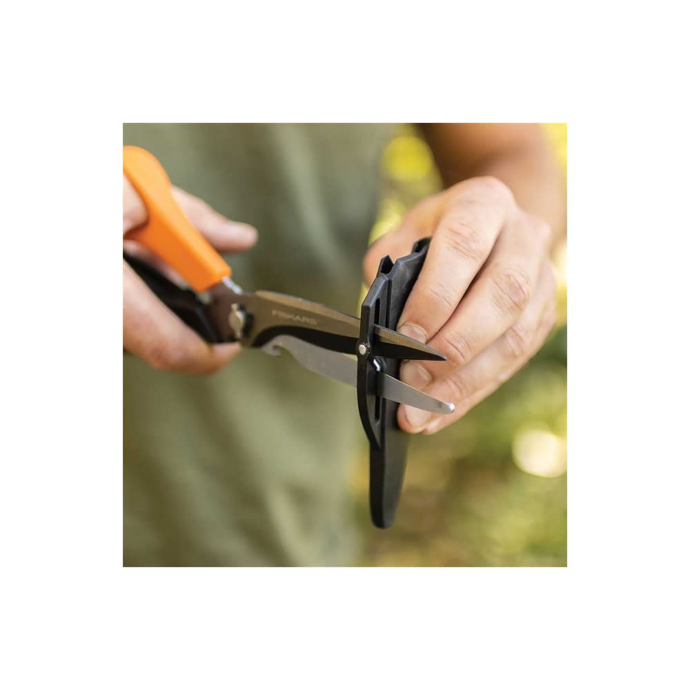 Fiskars 9 Steel Blade Orange/Black Multipurpose Garden Shear