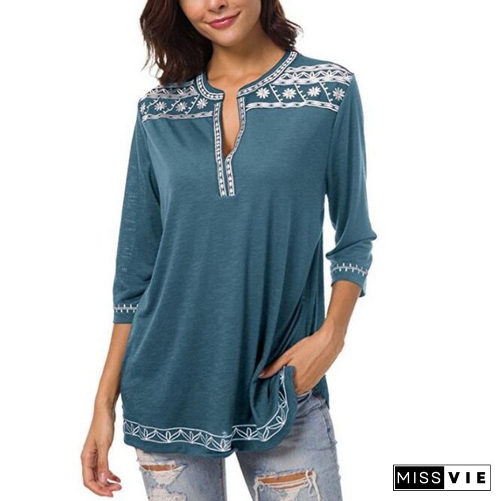 Women's V-neck Printed T-shirt Spring and Autumn Casual Nine-Sleeve Pullover Ladies Elegant Top