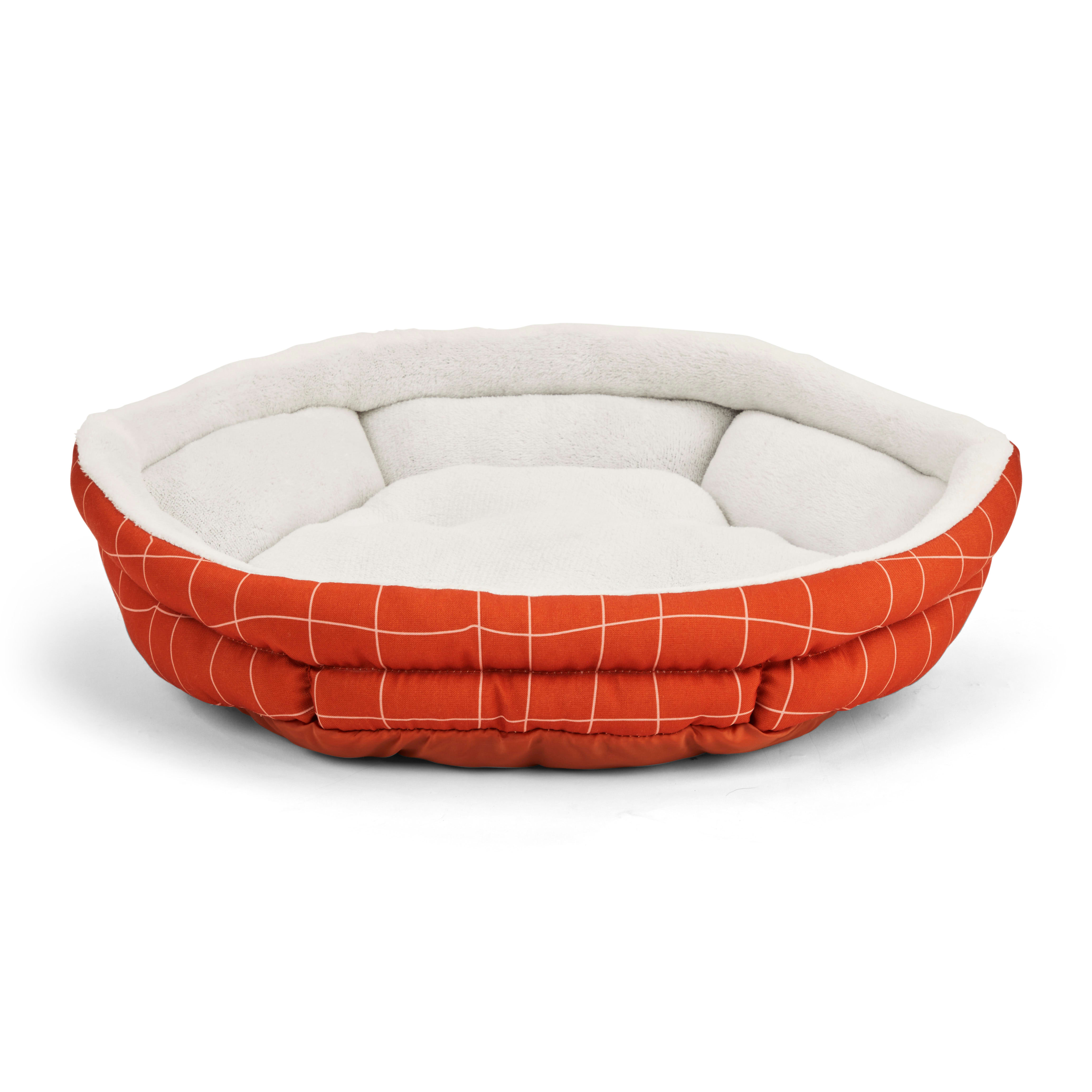 EveryYay Essentials Snooze Fest Brown Windowpane-Print Cuddler Dog Bed， 19