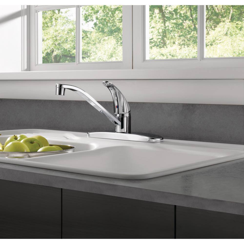 Peerless Core Single-Handle Standard Kitchen Faucet in Chrome P110LF