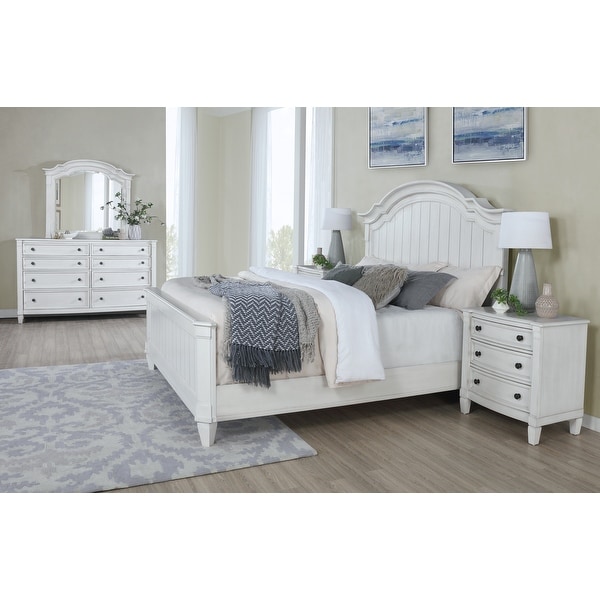 Roundhill Furniture Saline Wood Camelback Planked Bed with Dresser， Mirror， Two Nightstands， and Chest - - 32334963