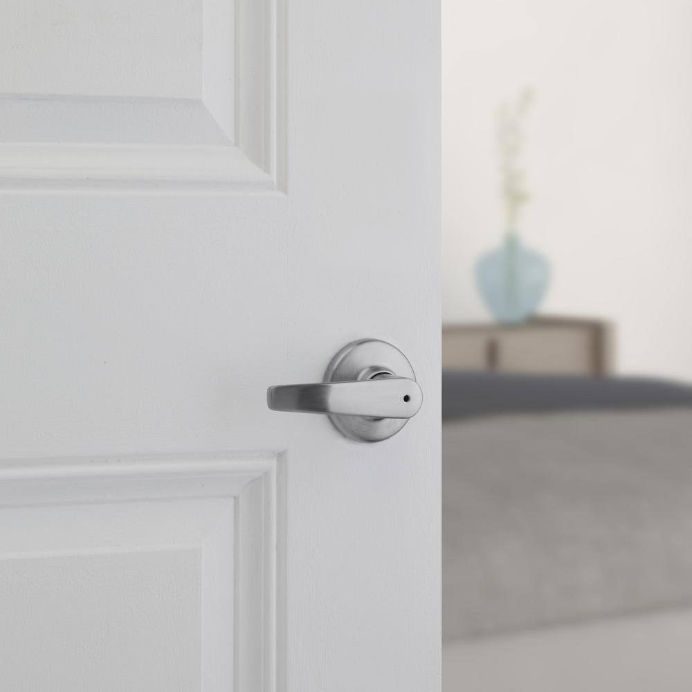 Kwikset Delta Satin Chrome Privacy Door Handle with Lock for Bedroom or Bathroom 300DL26D6ALRCS