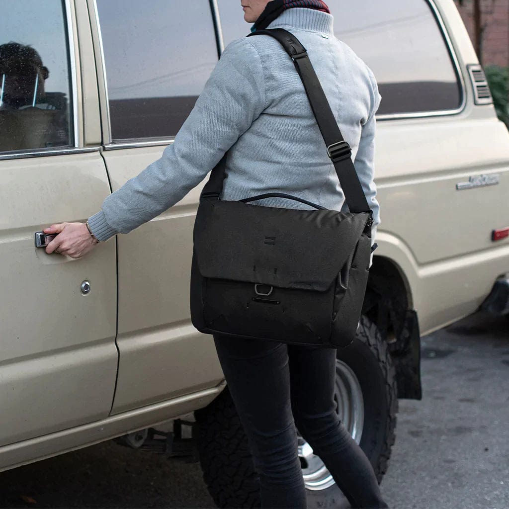 Peak Design Everyday Messenger