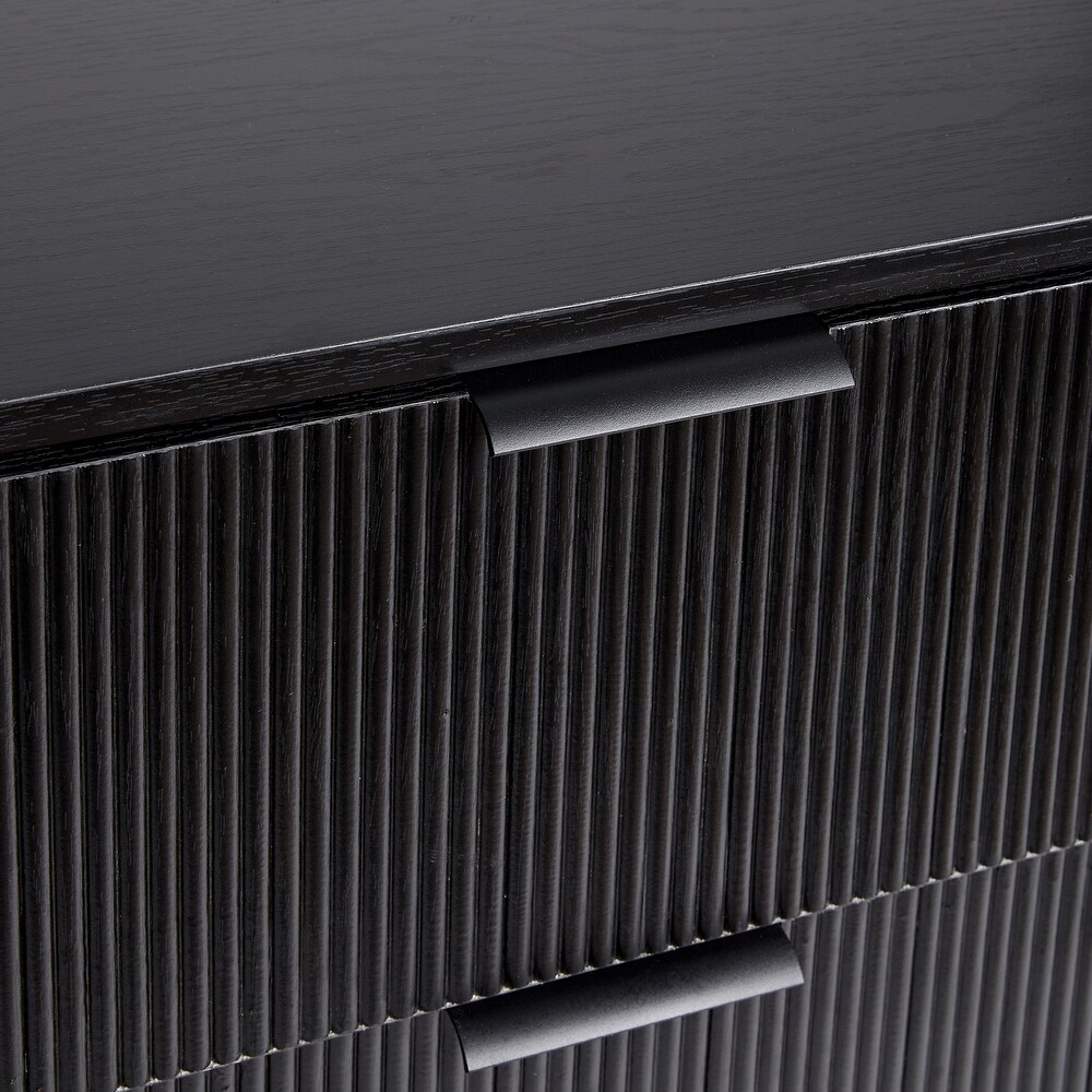 Middlebrook Designs Six Drawer Chest with Reeded Drawer Fronts