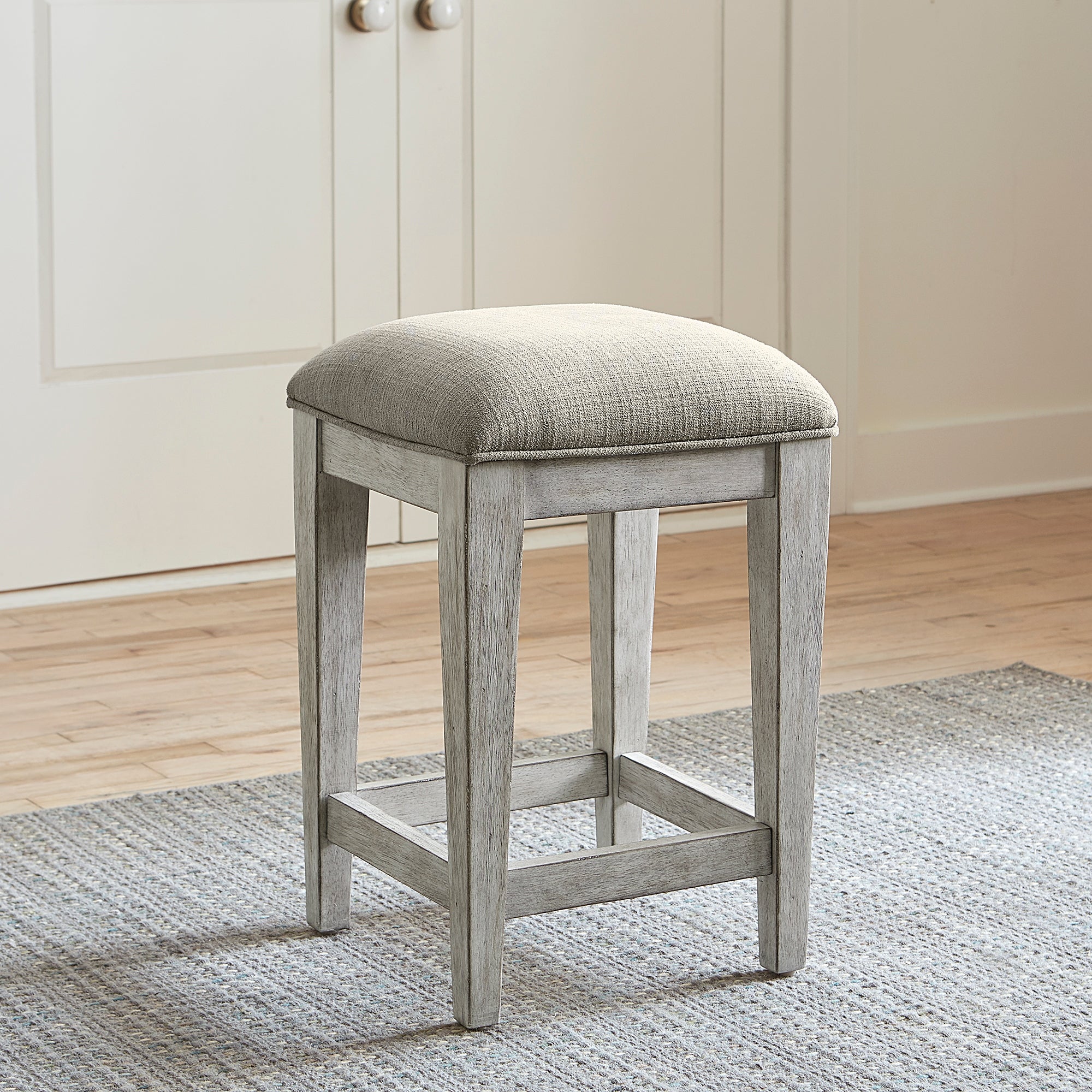 Heartland Antique White Console Stool