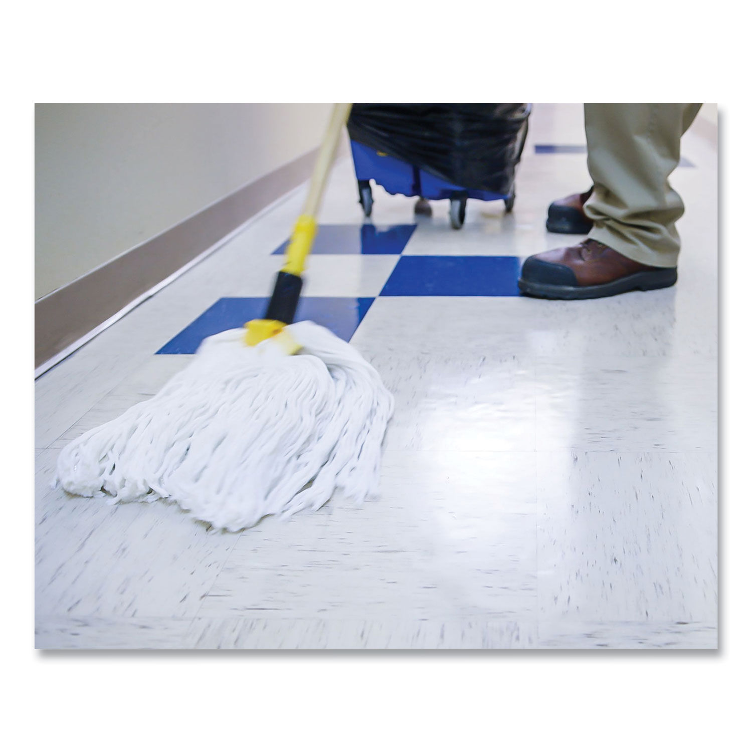 Wet Look Floor Polish by Zep Commercialandreg; ZPEZUWLFF128EA