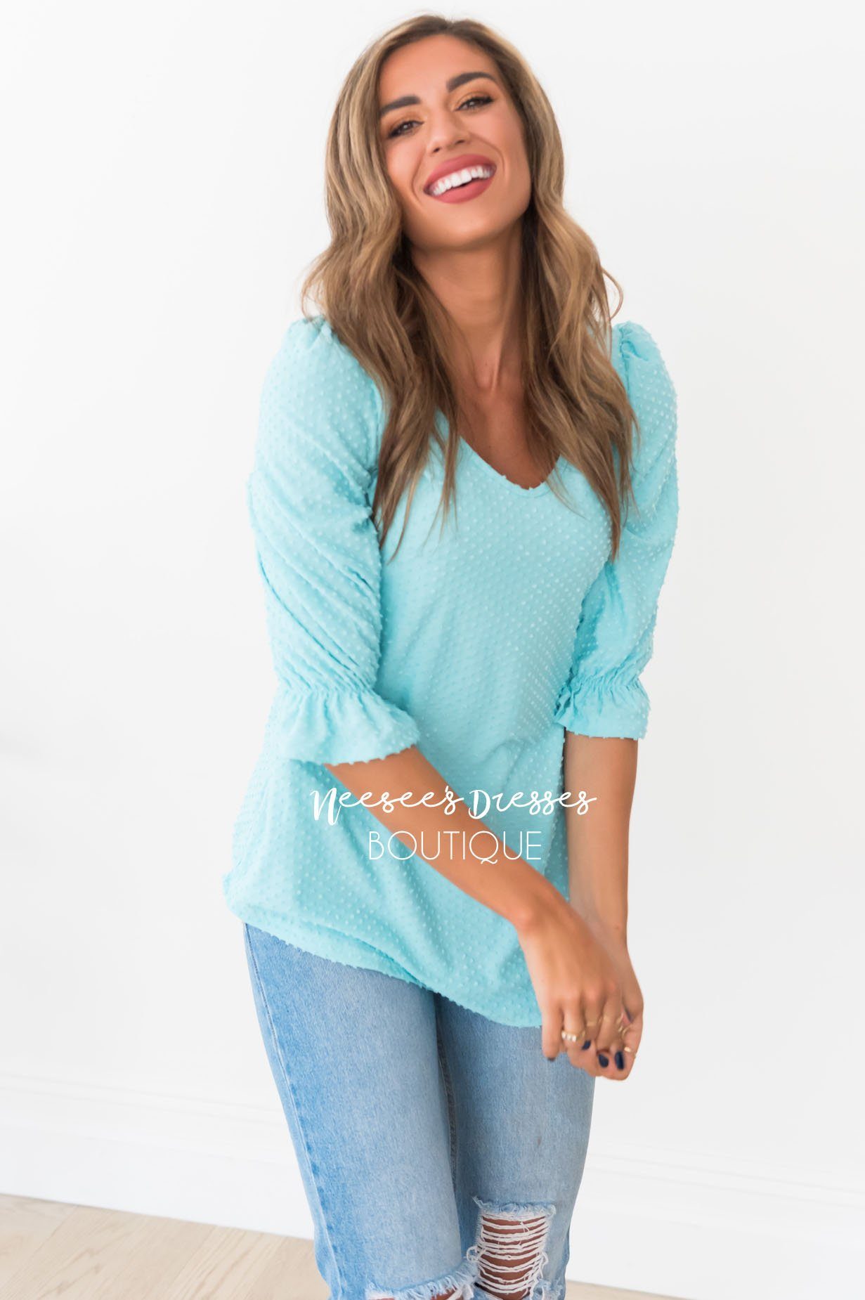 Catch The Breeze Modest Top