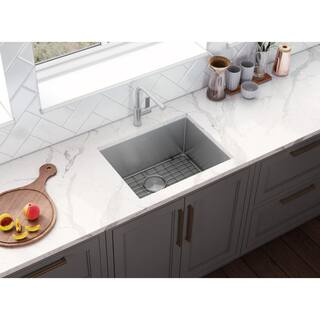 Ruvati Gravena 16 Gauge Stainless Steel 21 in. Undermount Bar Sink RVH7121