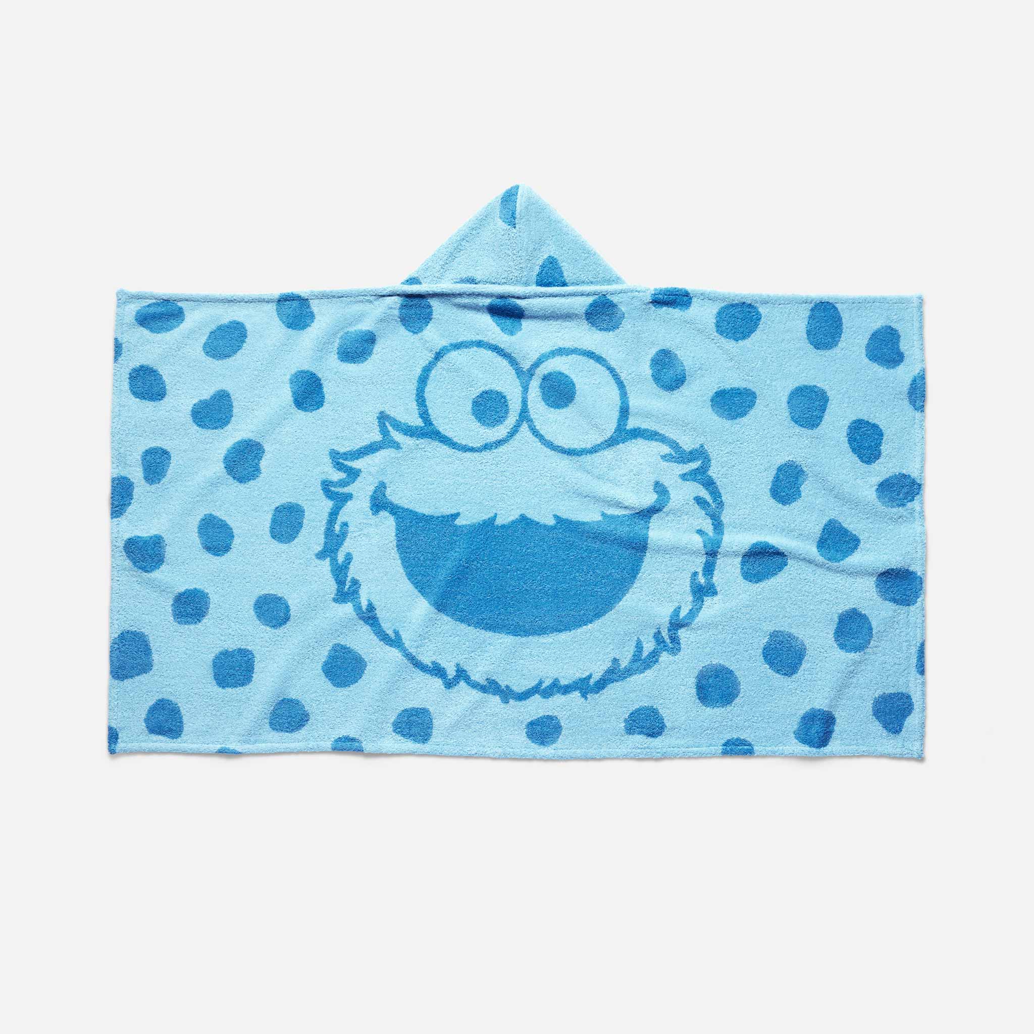 Sesame Street® Hooded Bath Towel