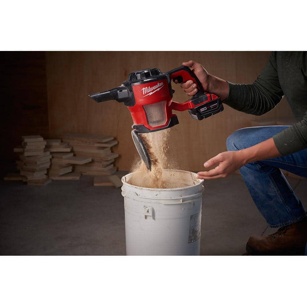 Milwaukee M18 18Volt LithiumIon Cordless Compact Vacuum