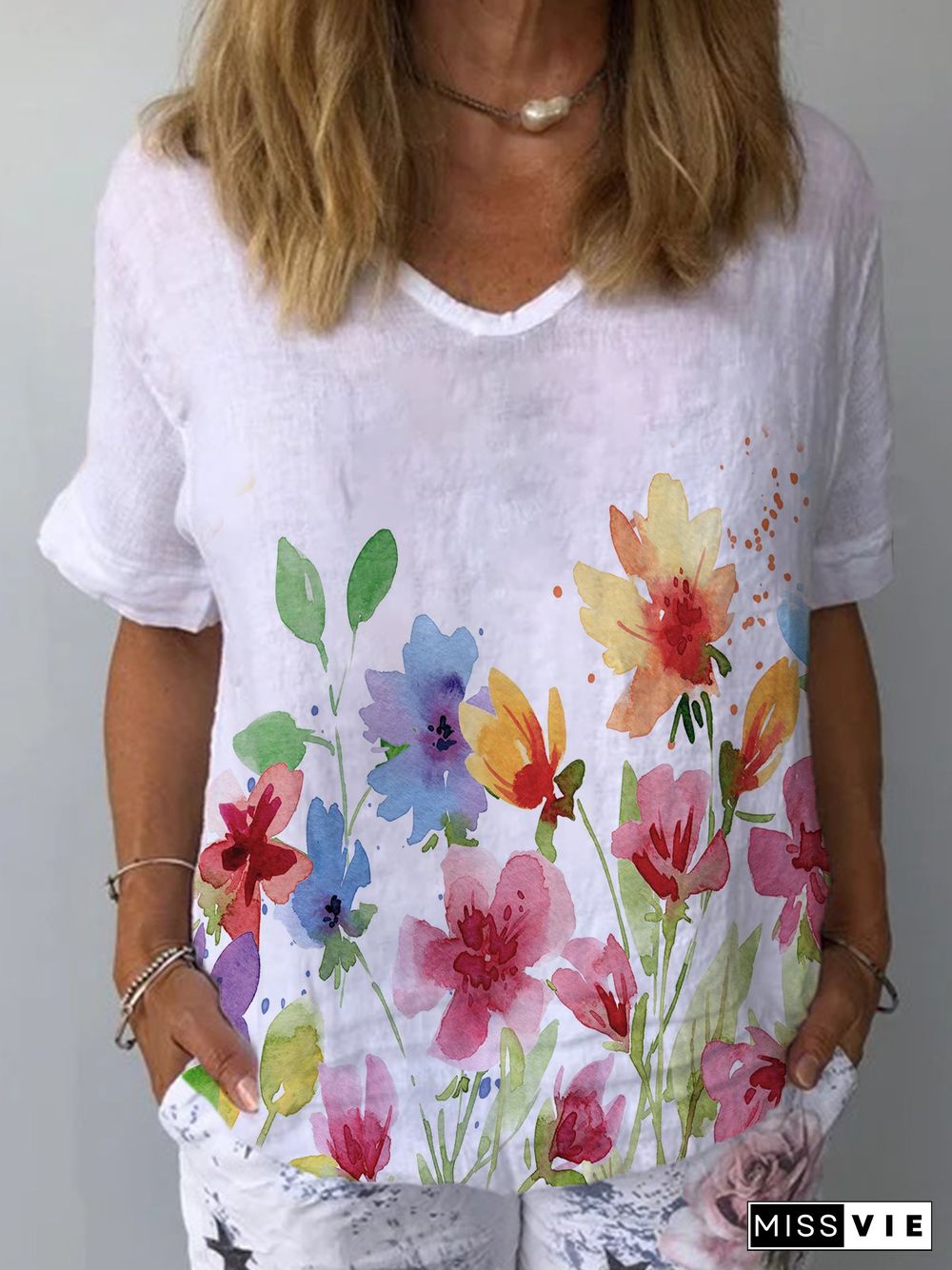 Floral Short Sleeve V Neck Plus Size Casual Tops