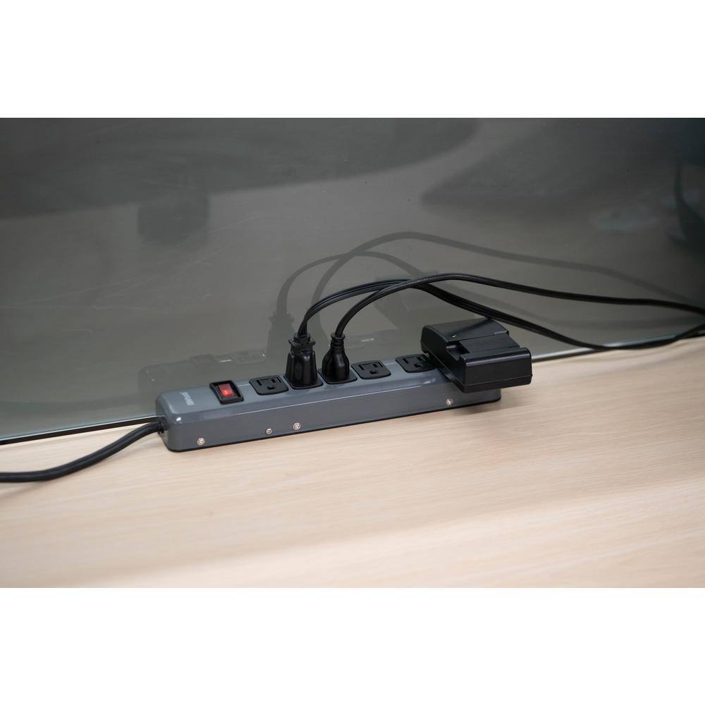 Woods 6-Outlet Metal Power Strip 41386